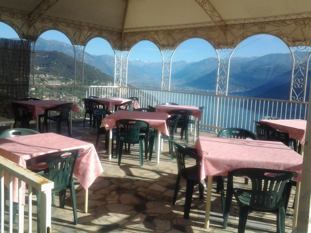 Hotel Poggio D'Oro Рива ди Солто Екстериор снимка