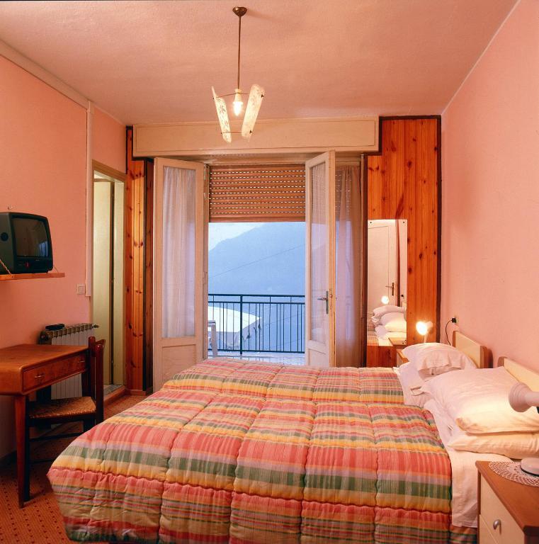 Hotel Poggio D'Oro Рива ди Солто Стая снимка