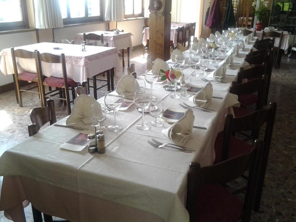 Hotel Poggio D'Oro Рива ди Солто Екстериор снимка