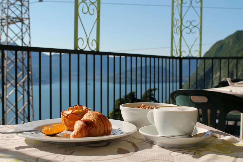 Hotel Poggio D'Oro Рива ди Солто Екстериор снимка