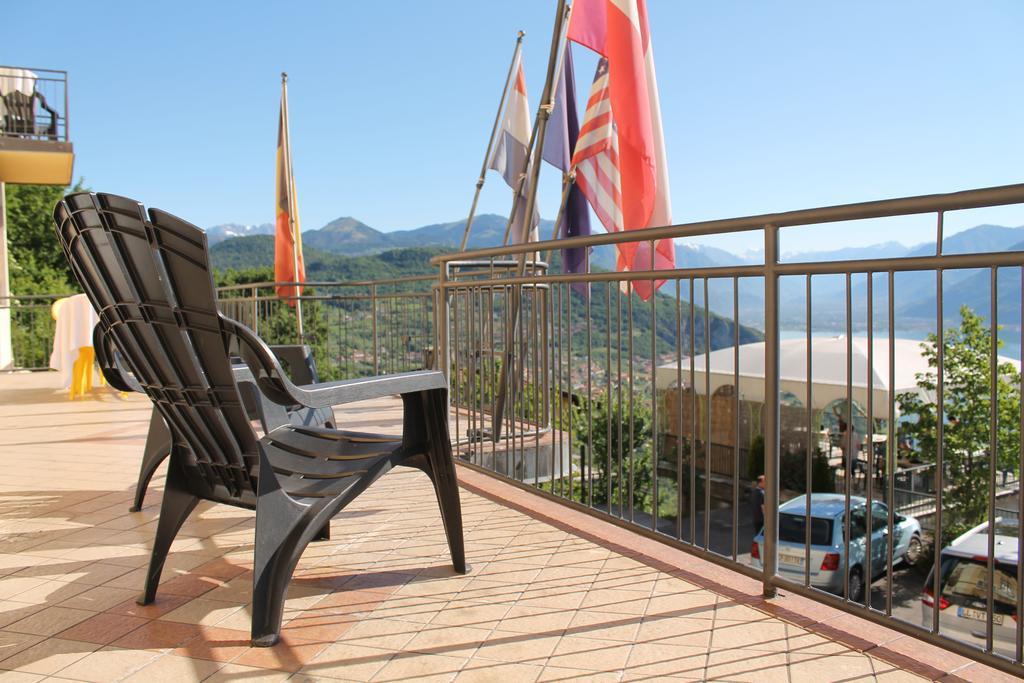 Hotel Poggio D'Oro Рива ди Солто Екстериор снимка