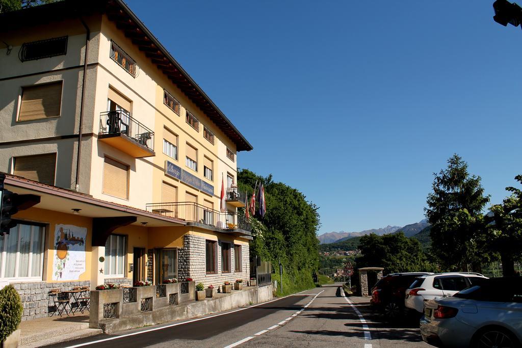 Hotel Poggio D'Oro Рива ди Солто Екстериор снимка